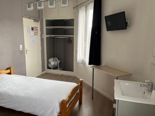 Hotel Aux Bons Amis Reims Exteriör bild